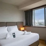 Hotel B-b Crystal
