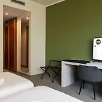 B-b Crystal Hotel Trapani