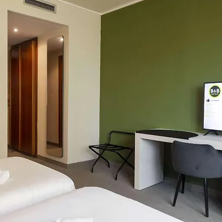 B-b Crystal Hotel Trapani