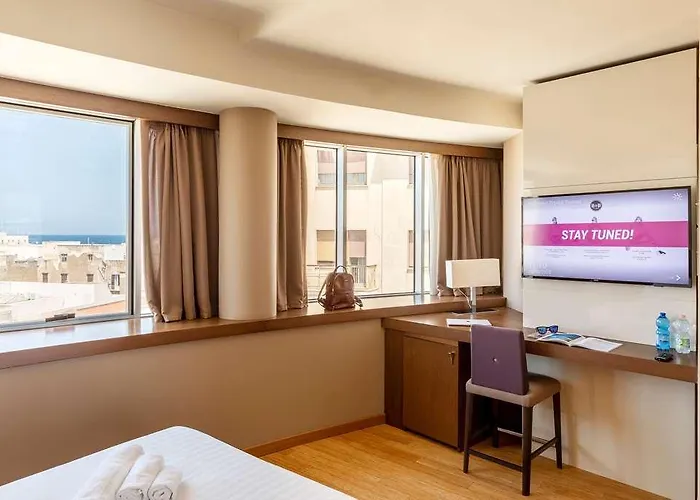 B-b Crystal Hotel Trapani