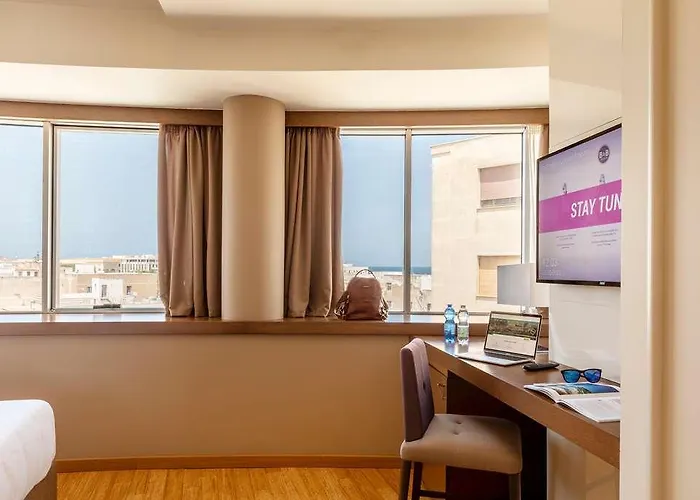 B-b Crystal Hotel Trapani